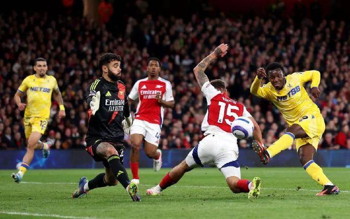 阿森纳主场击败巴黎圣日耳曼 阿森纳主场击败巴黎圣日耳曼