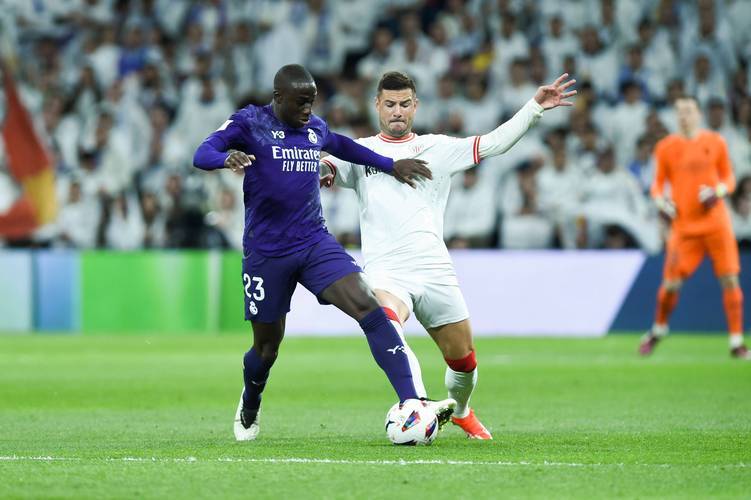 爱游戏体育-瓦伦西亚与毕尔巴鄂竞技的对决备受期待