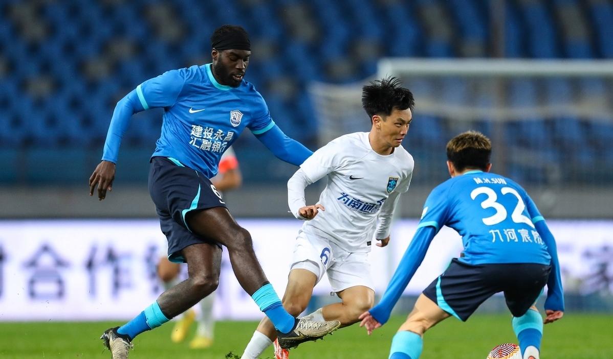 新援加入,球队实力再添新生力量!的简单介绍 新援加入,球队实力再添新生力量!的简单介绍