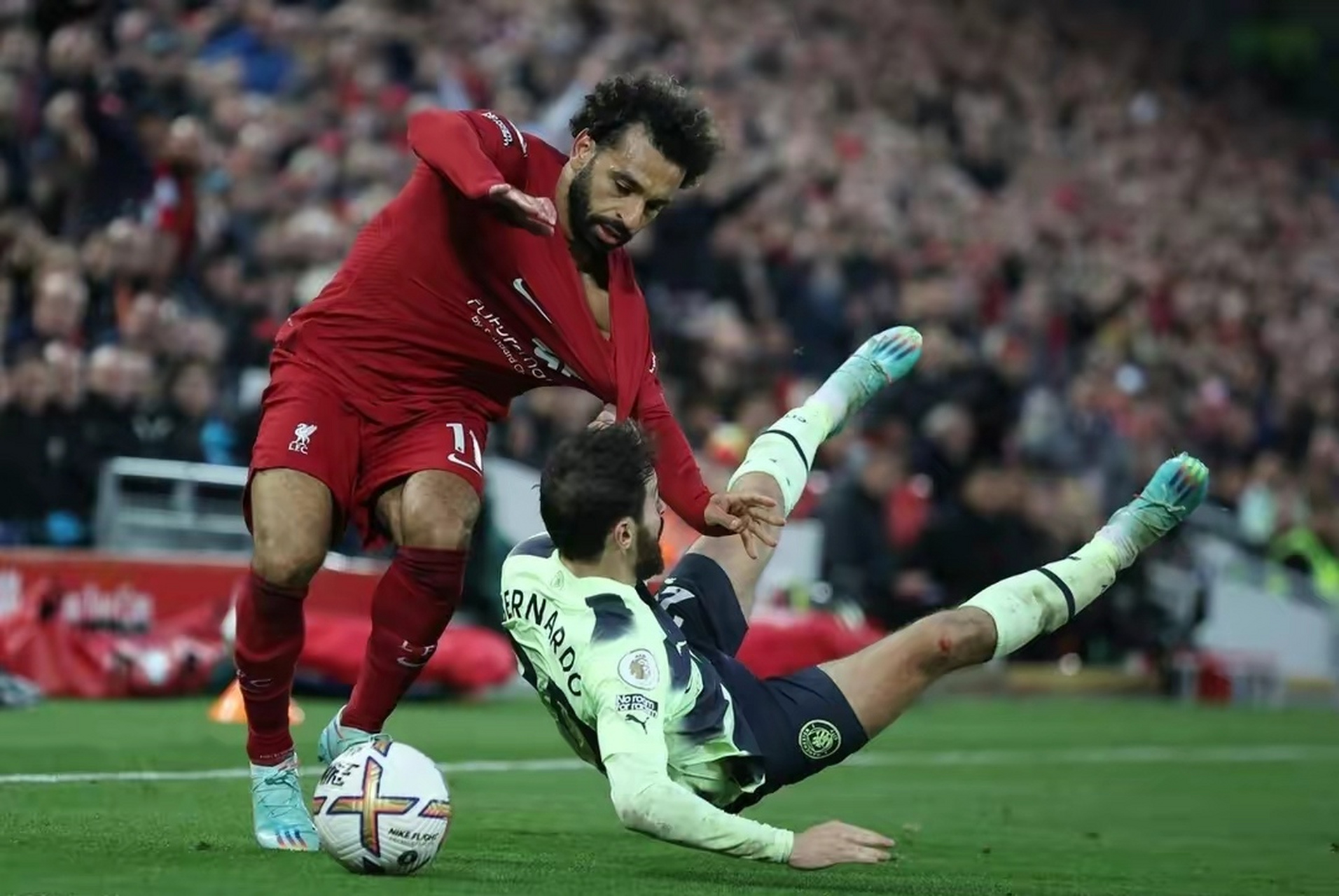 爱游戏tv-利物浦联赛不败走势延续，未遇对手能造威胁的简单介绍