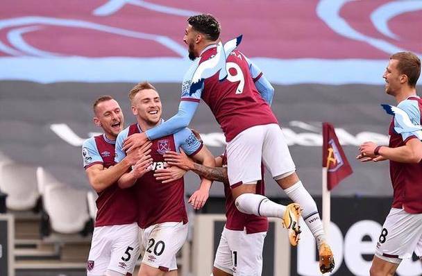 爱游戏下载-AC米兰绝杀佛罗伦萨，豪取联赛四连胜的简单介绍