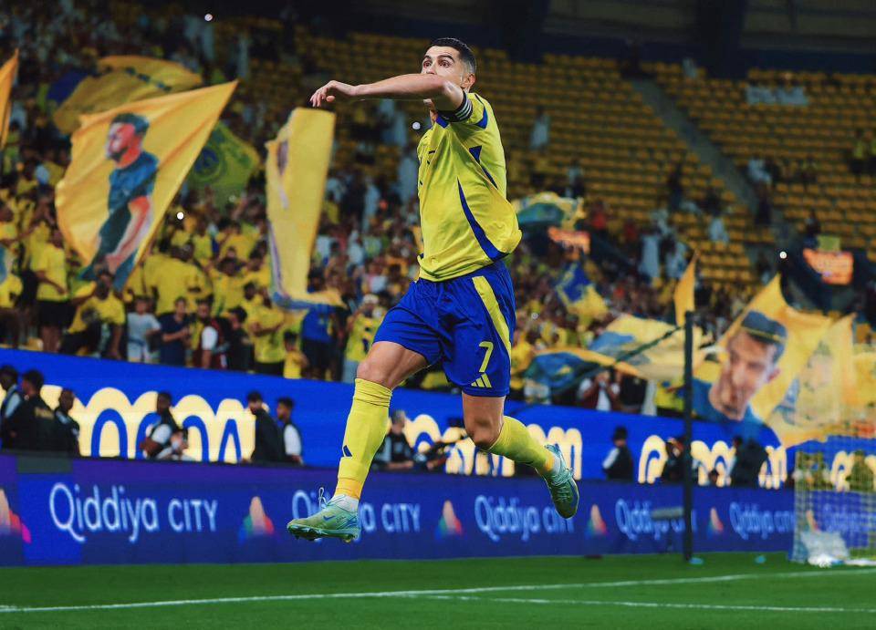 {随机}--尤文图斯主场胜博洛尼亚，C罗破门助球队豪取三分