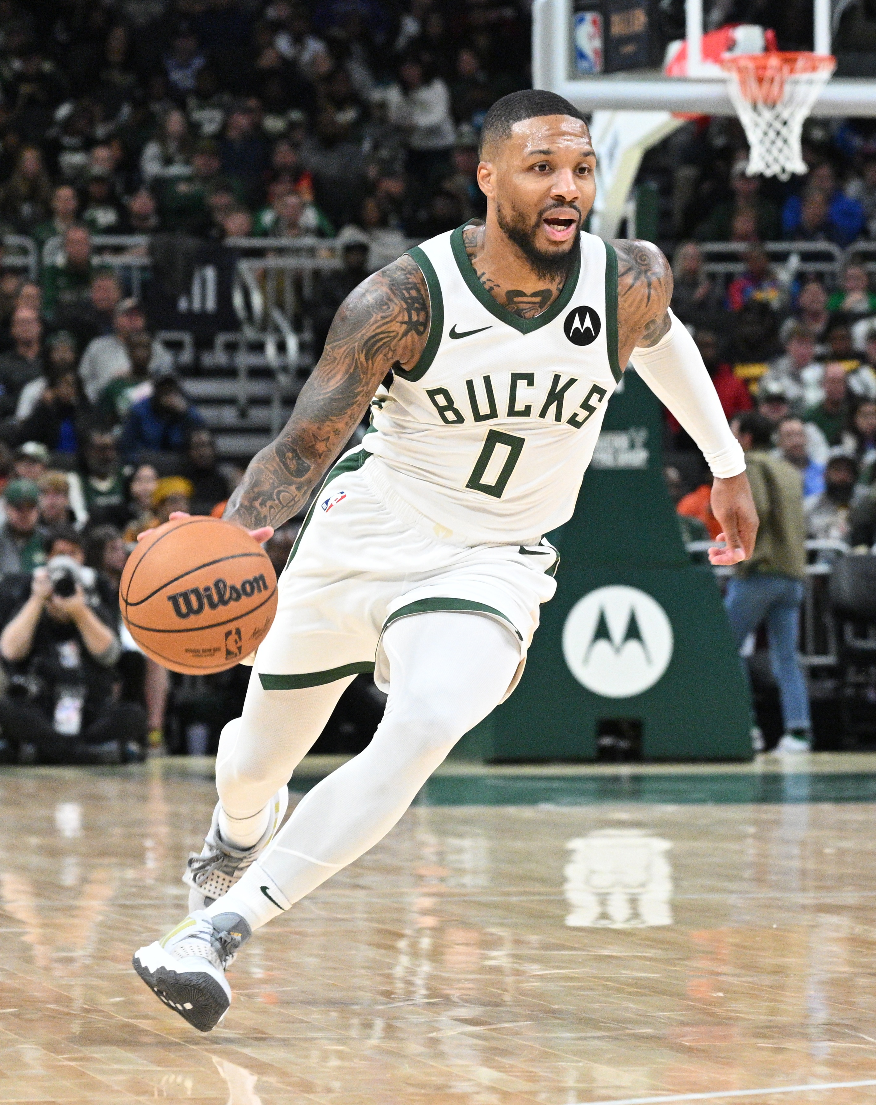 爱游戏在线-灰熊逆转雄鹿，豪取四连胜