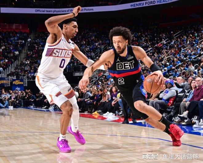 太阳击败活塞，夺取关键胜利